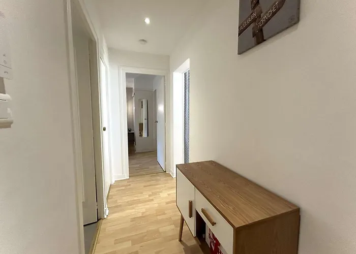 3 Pieces Avec Terrasse, Proche Commerces Et - Fr-1-245-170 La Baule-Escoublac