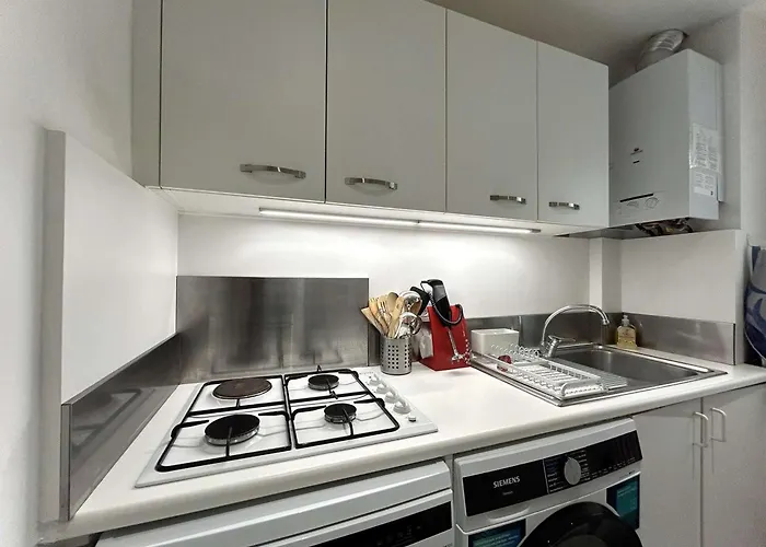 3 Pieces Avec Terrasse, Proche Commerces Et - Fr-1-245-170 * La Baule-Escoublac